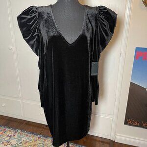 BLACK VELVET DRESS